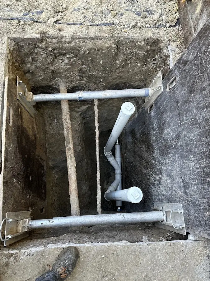 Experienced plumber completing Gas Line Repair work in The Village of Indian Hill